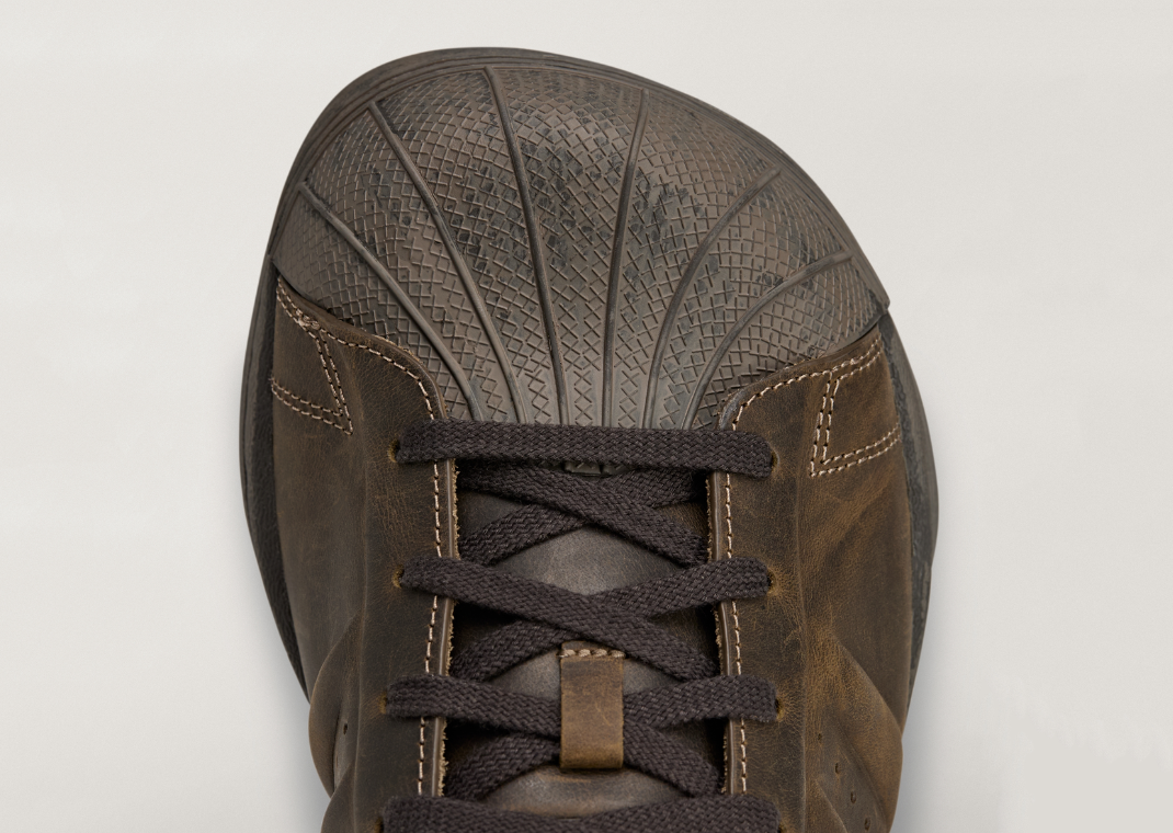 AVAVAV x adidas Superstar Vacuum Lumber Detail