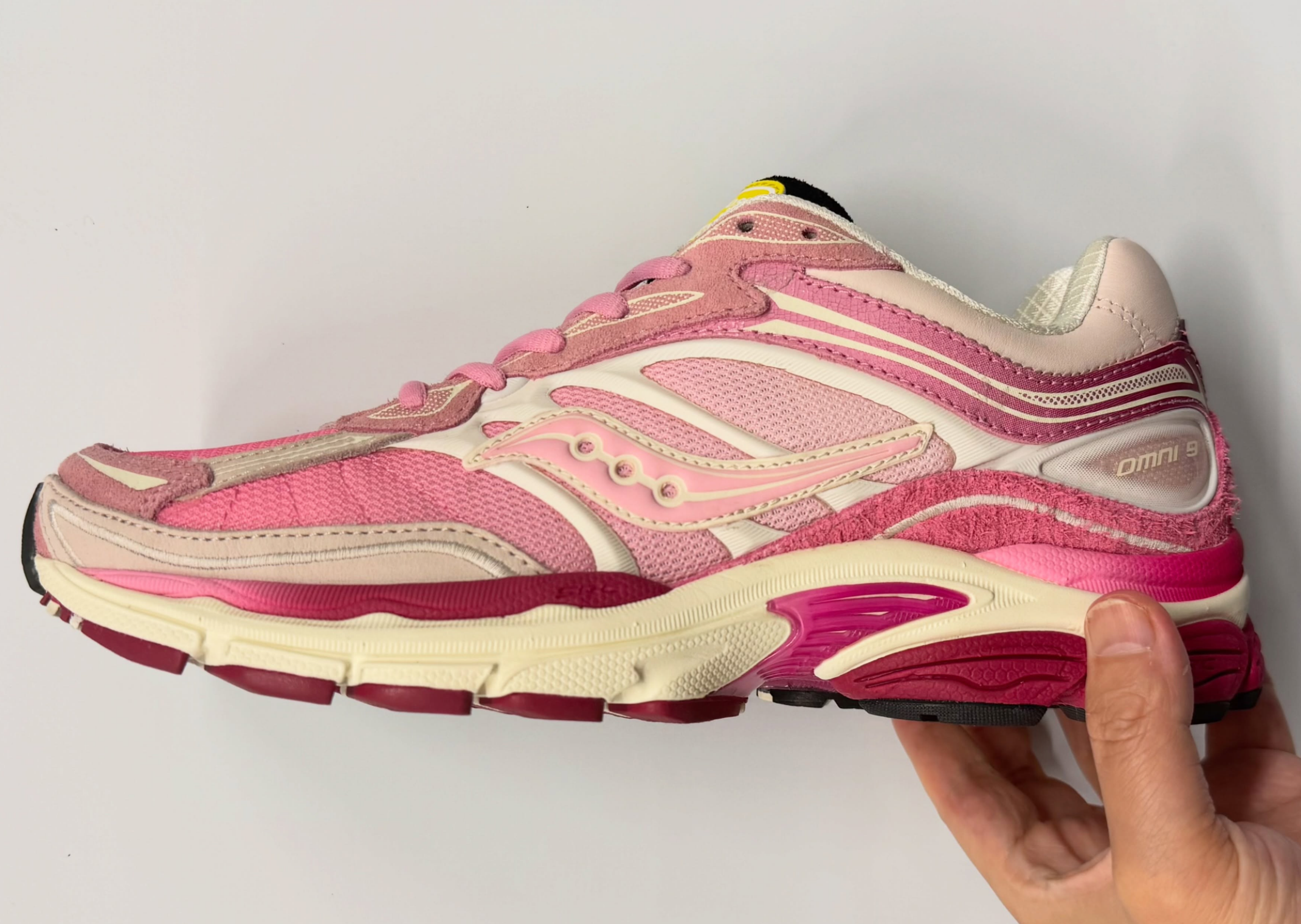 atmos x Saucony ProGrid Omni 9 Flamingo
