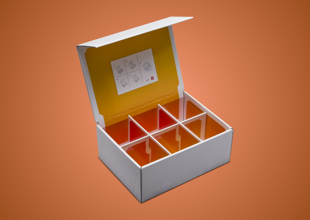 LEGO x Nike Streetgato Safety Orange (GS) - Box