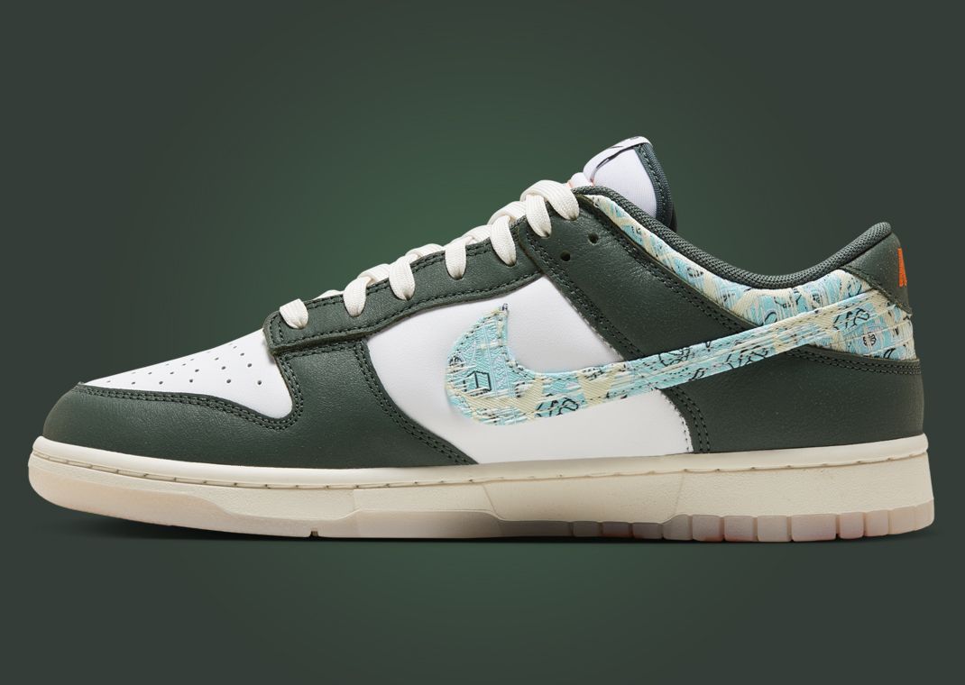 Nike Dunk Low Paisley Hoops Medial