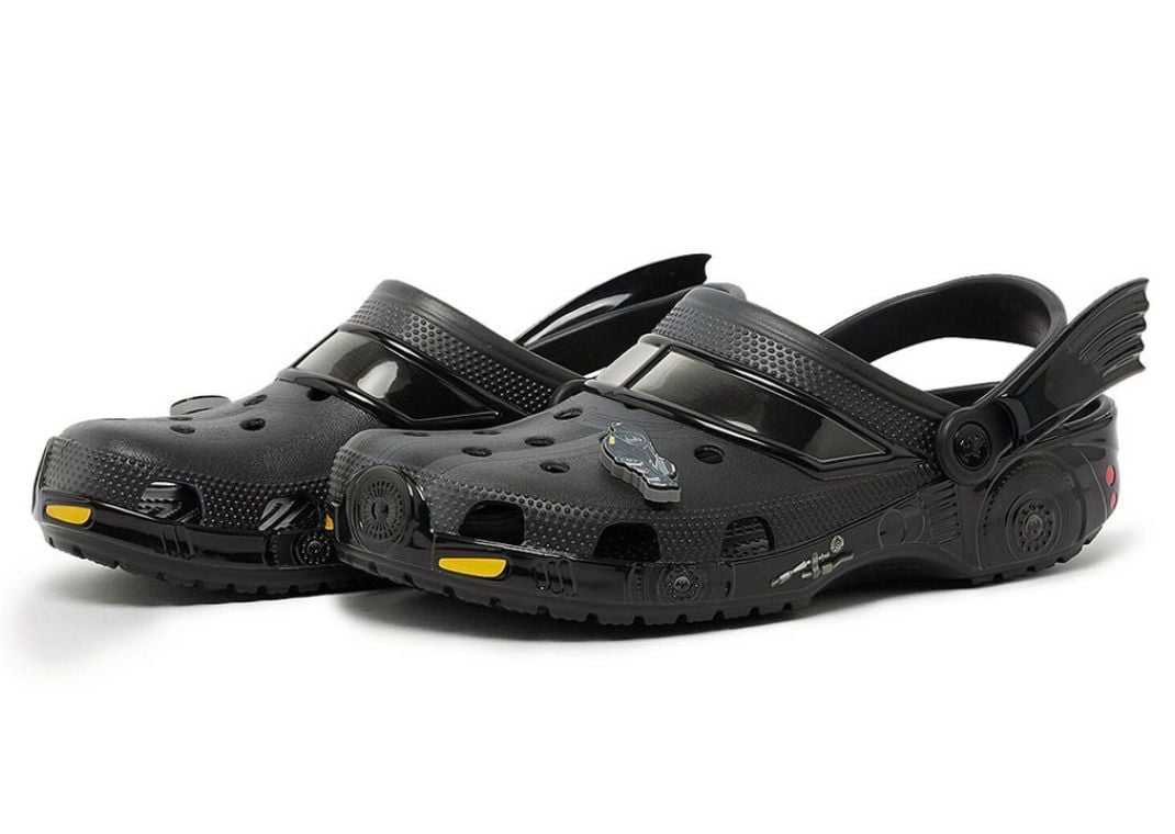 Batman Crocs