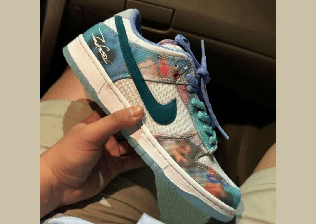 Futura Laboratories x Nike SB Dunk Low