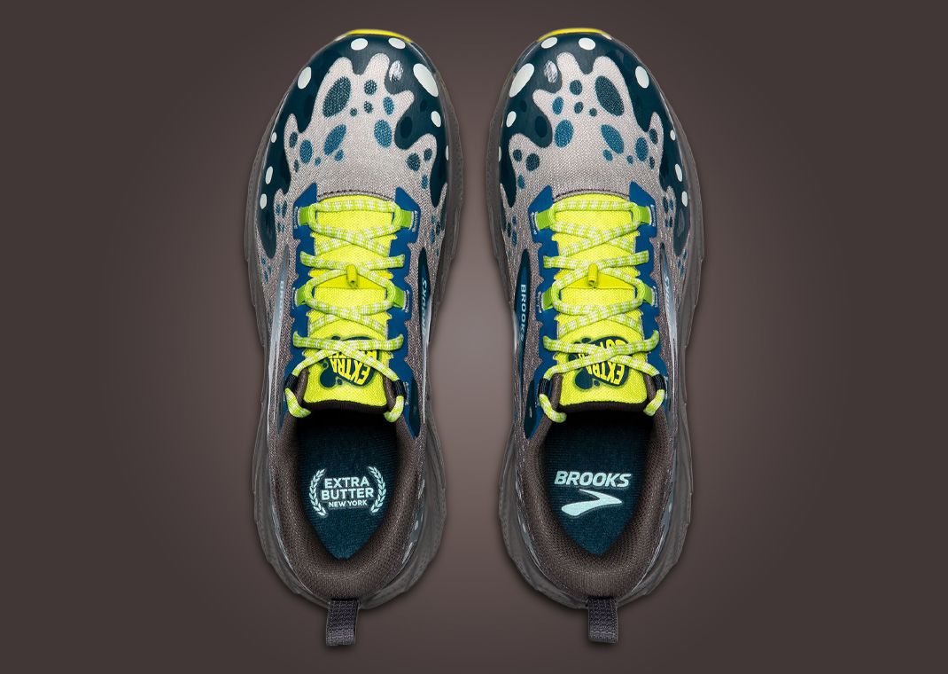 Extra Butter x Brooks Cascadia 18 Top