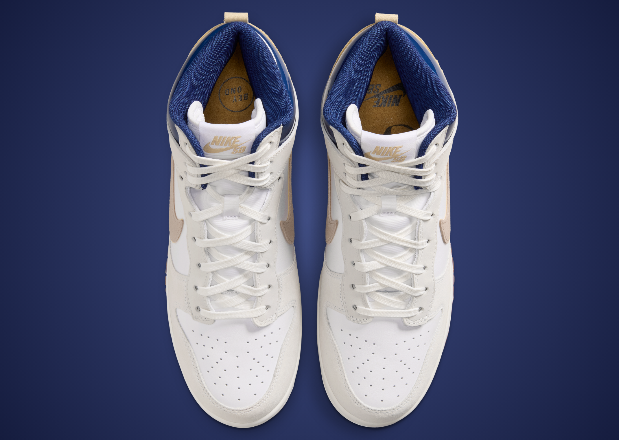 Beyond Store x Nike SB Dunk High - Top