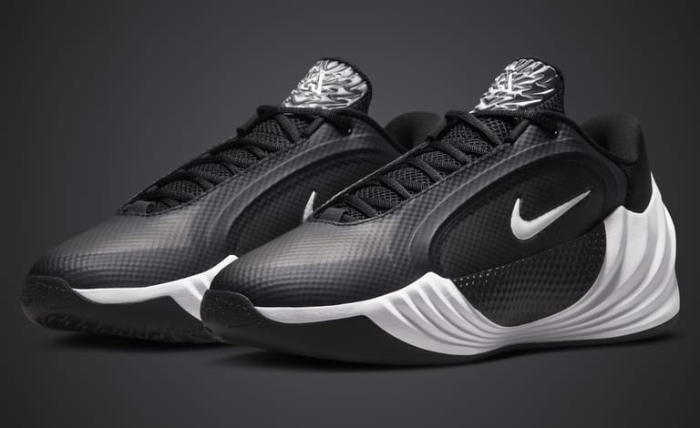 Official Images of the Nike Giannis Freak 8 Black White Have Landed