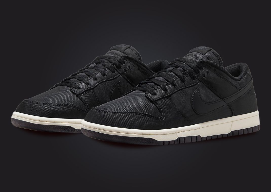 Nike Dunk Low Black Canvas