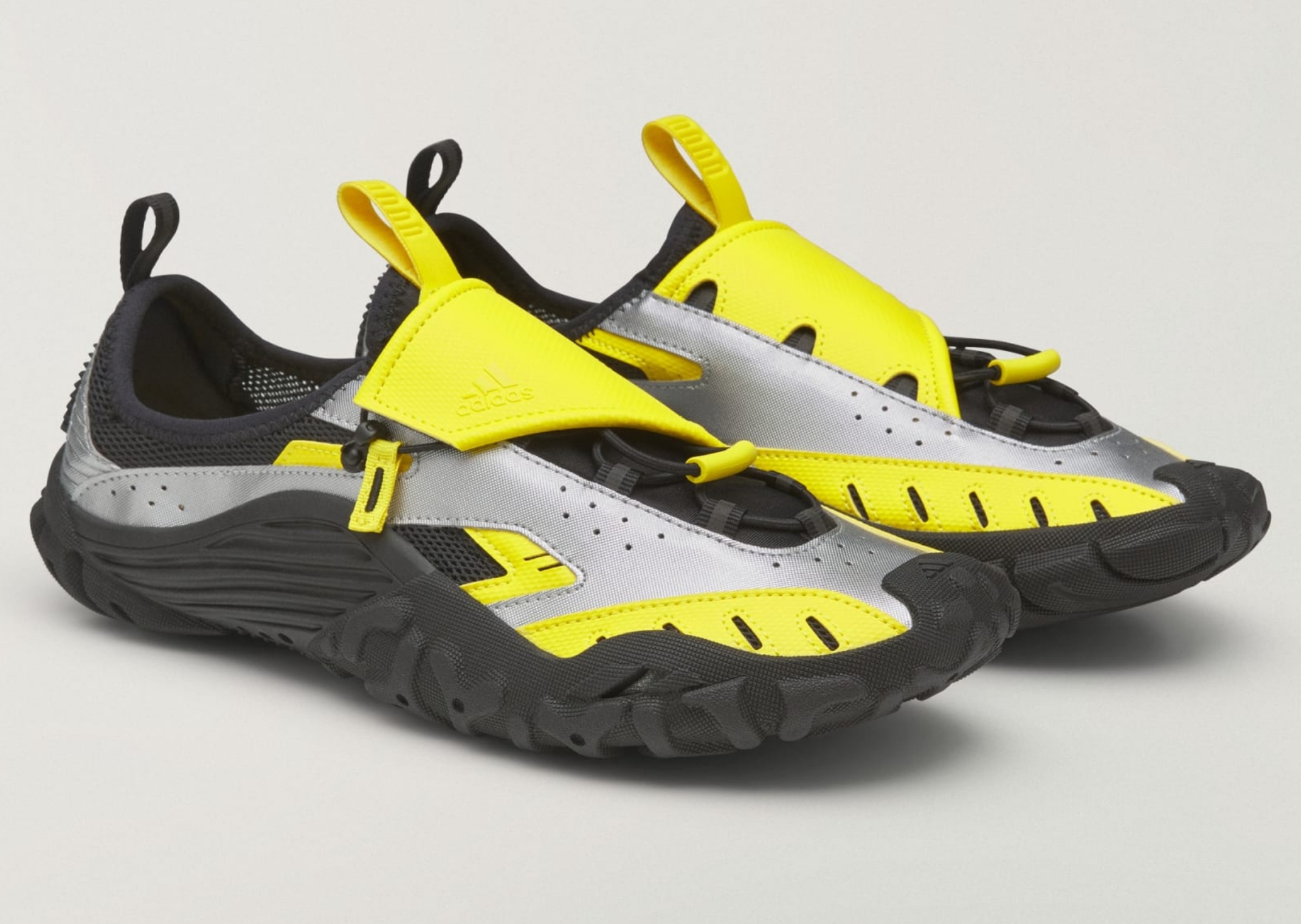 Pharrell Williams x adidas VIRGINIA Watermoc Yellow - Angle