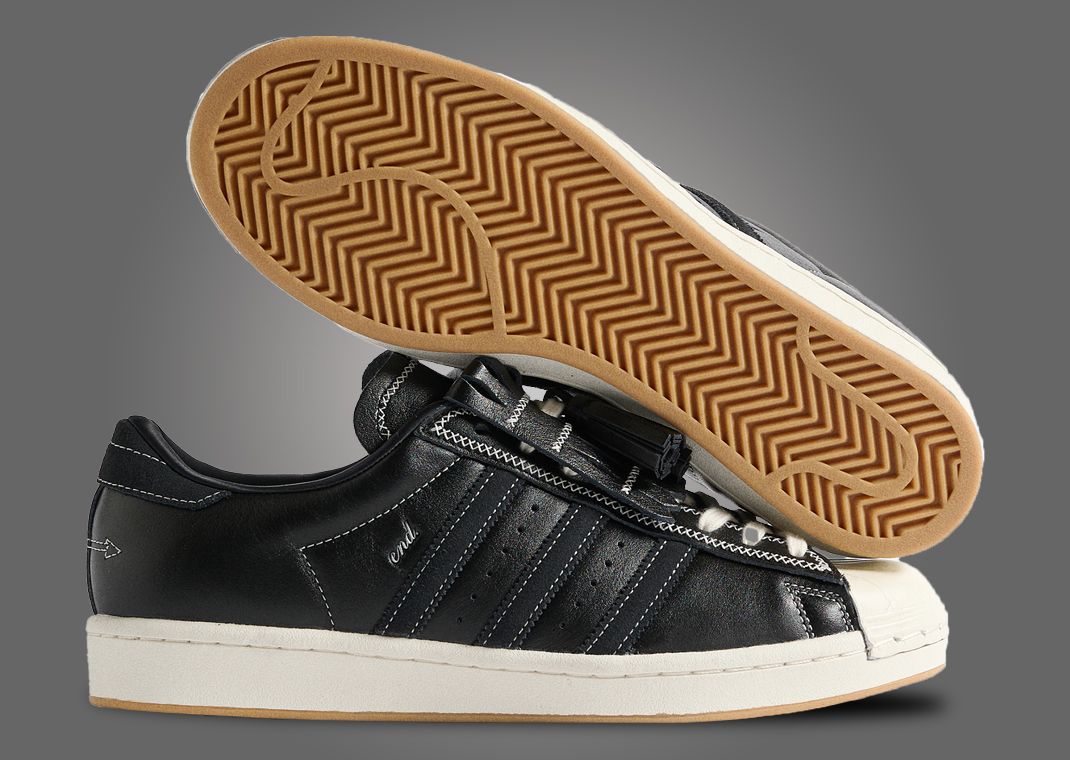 adidas x END. ☆ SUPERSTAR Vintage ‘Tying The Knot’ Adidas x END. Superstar Vintage 'Tying The Knot' (Core Black