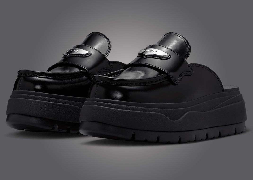 The Women's Air Jordan Mule Debuts Fall 2025