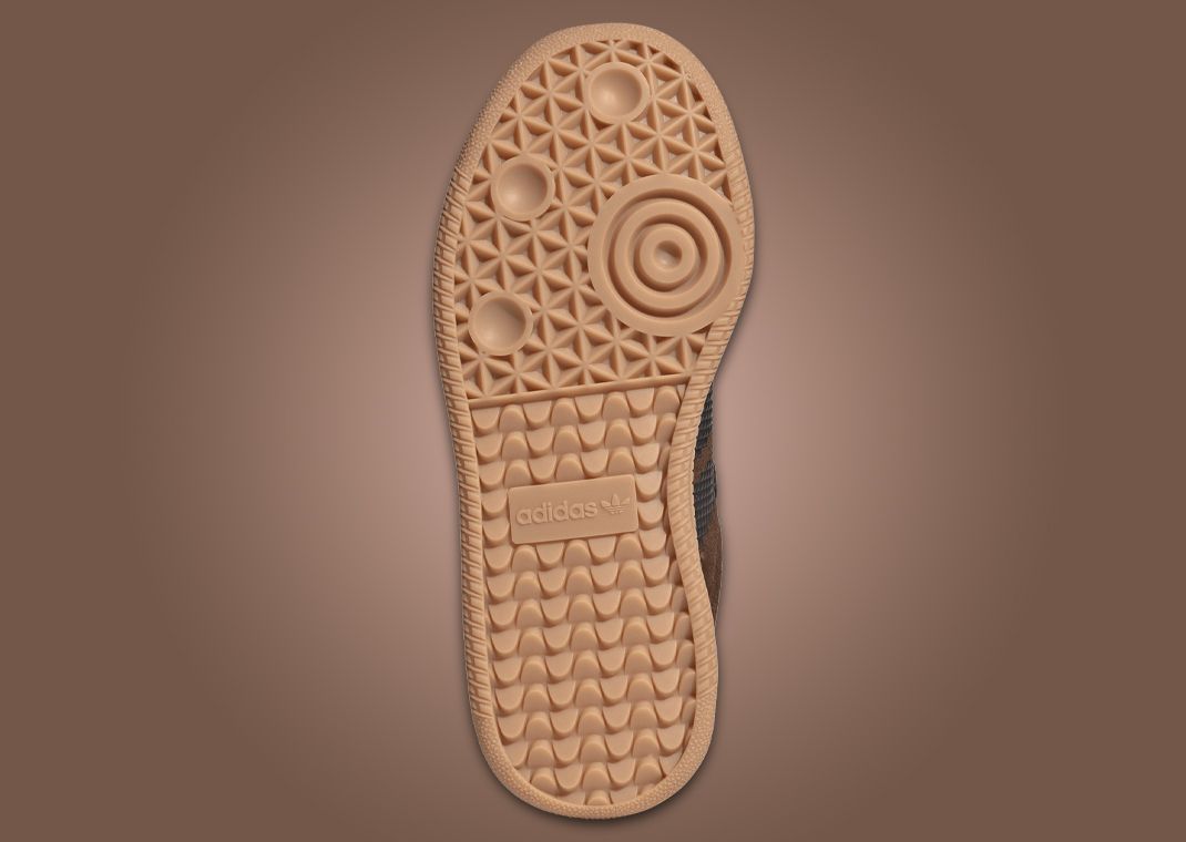 Minecraft x adidas Samba XLG Spider (GS) OUtsole