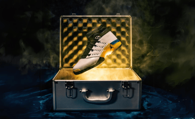 COMPARED: The Original Air Jordan 17 Low Lightning VS. 2024 Retro