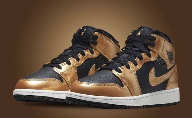 Go For Gold This Season With The Air Jordan 1 Mid SE Glitter