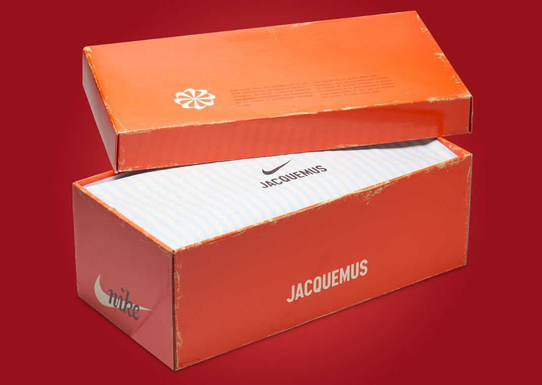 Jacquemus x Nike Moon Shoe SP University Red Packaging