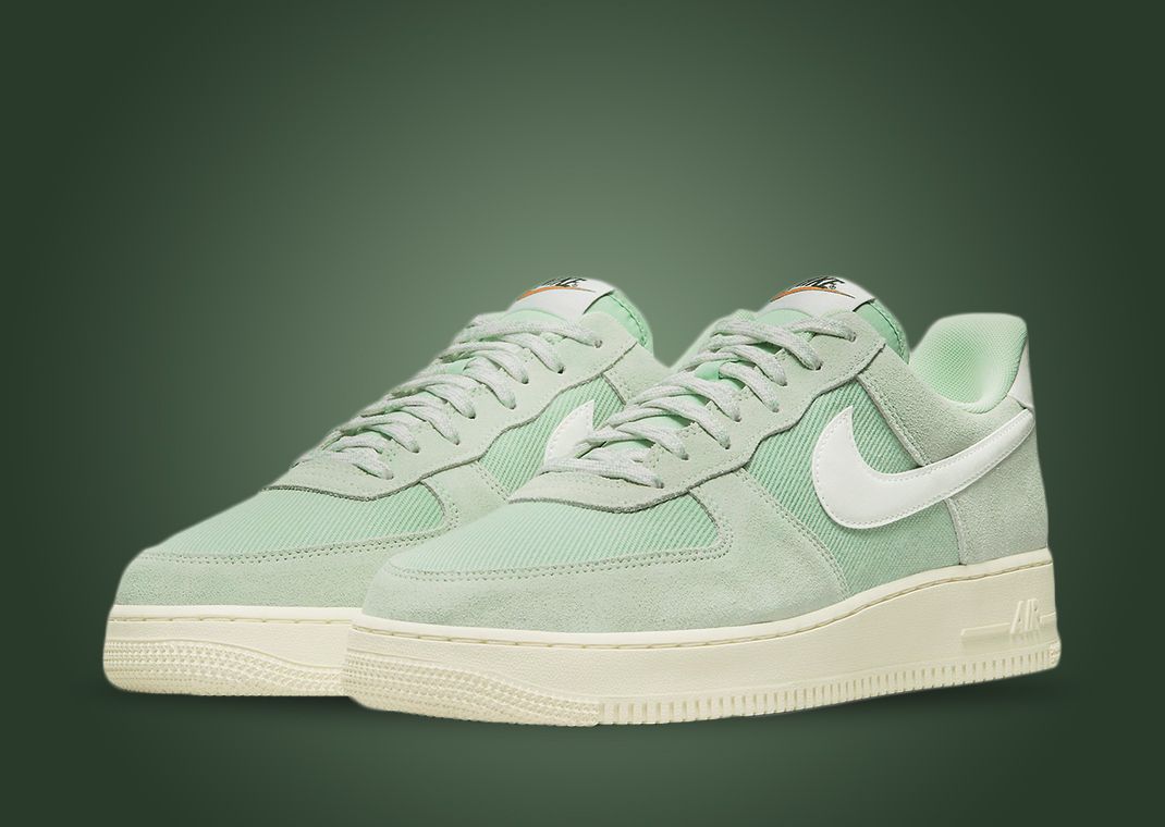 Nike Air Force 1 Low Enamel Green Sail