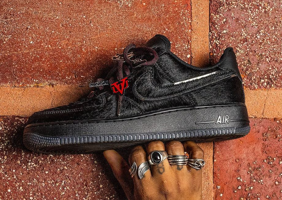 Nike Air Force 1 Low VUU Panthers