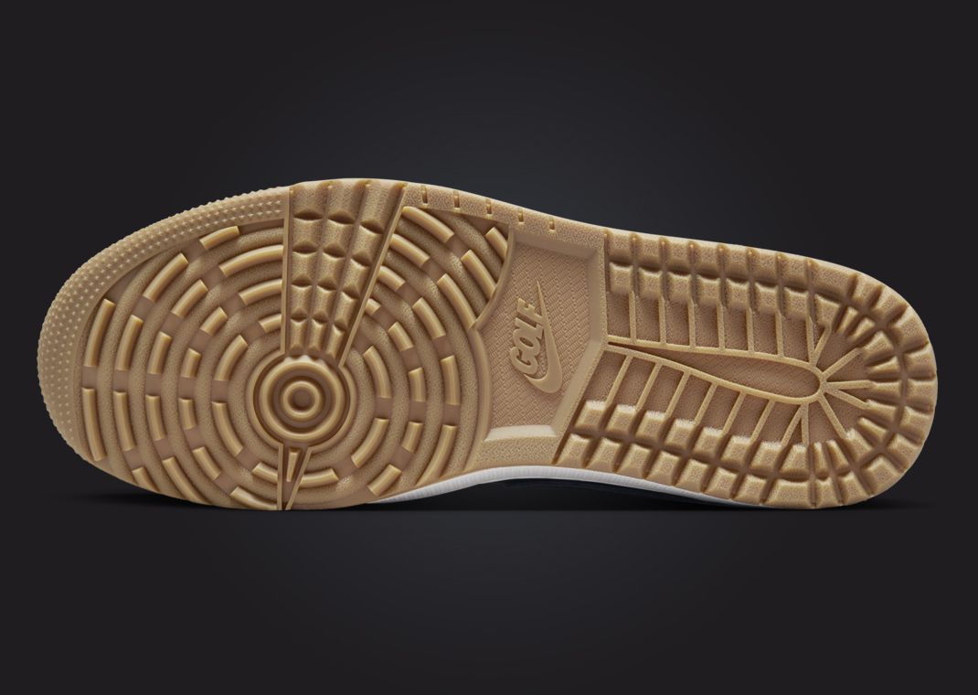 新品Nike Air Jordan 1 Low Golf BlackGum 28 The Air Jordan 1 Low Golf Black Gum Releases January 2024