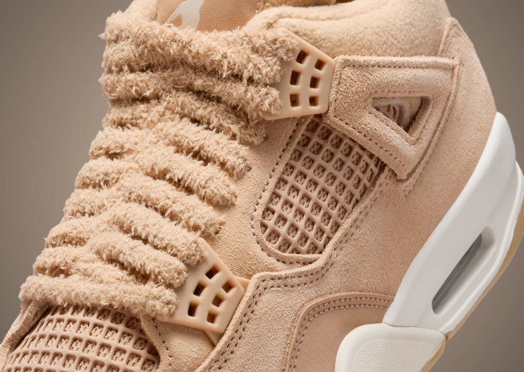 Air Jordan 4 Retro Cozy Girl (W)