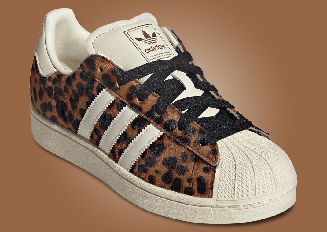 ★激レア非売品!! SWCJ2025 限定ポスター 特大 51cm×72cm The adidas Superstar Cream Leopard Print Releases August 2025