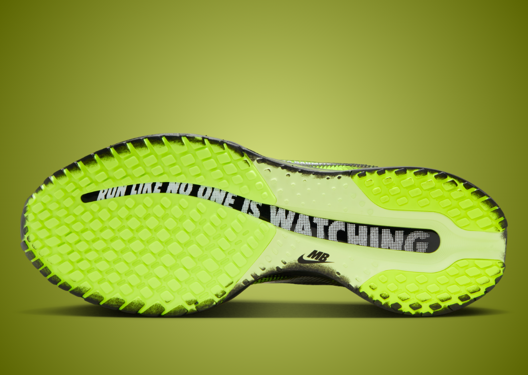 Melitta Baumeister x Nike Pegasus Premium Volt - Bottom