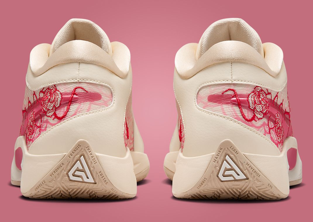シューズ(男性用) Nike Giannis Zoom Freak 6 Roses Nike Giannis Freak 6 Roses FV1295-100 | SneakerFiles