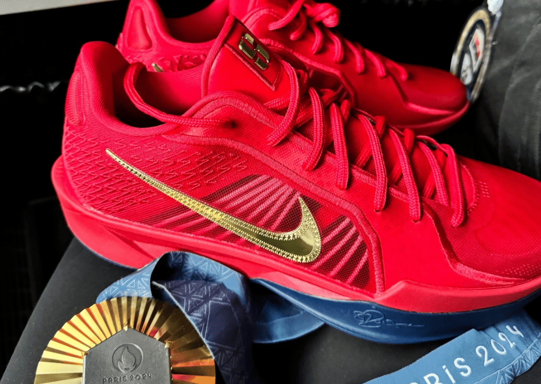 Sabrina Ionescu's Nike Sabrina 2 USA Basketball Gold Medal PE (W)