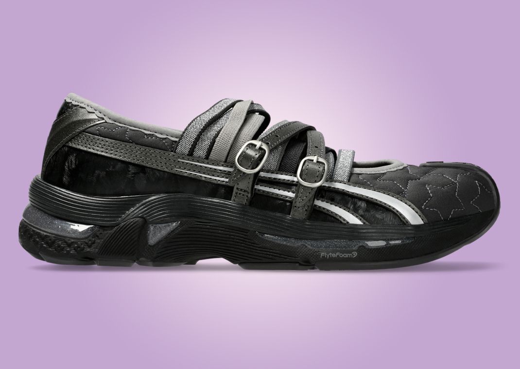 Heaven By Marc Jacobs x Asics Gel-Lokros Black Lateral