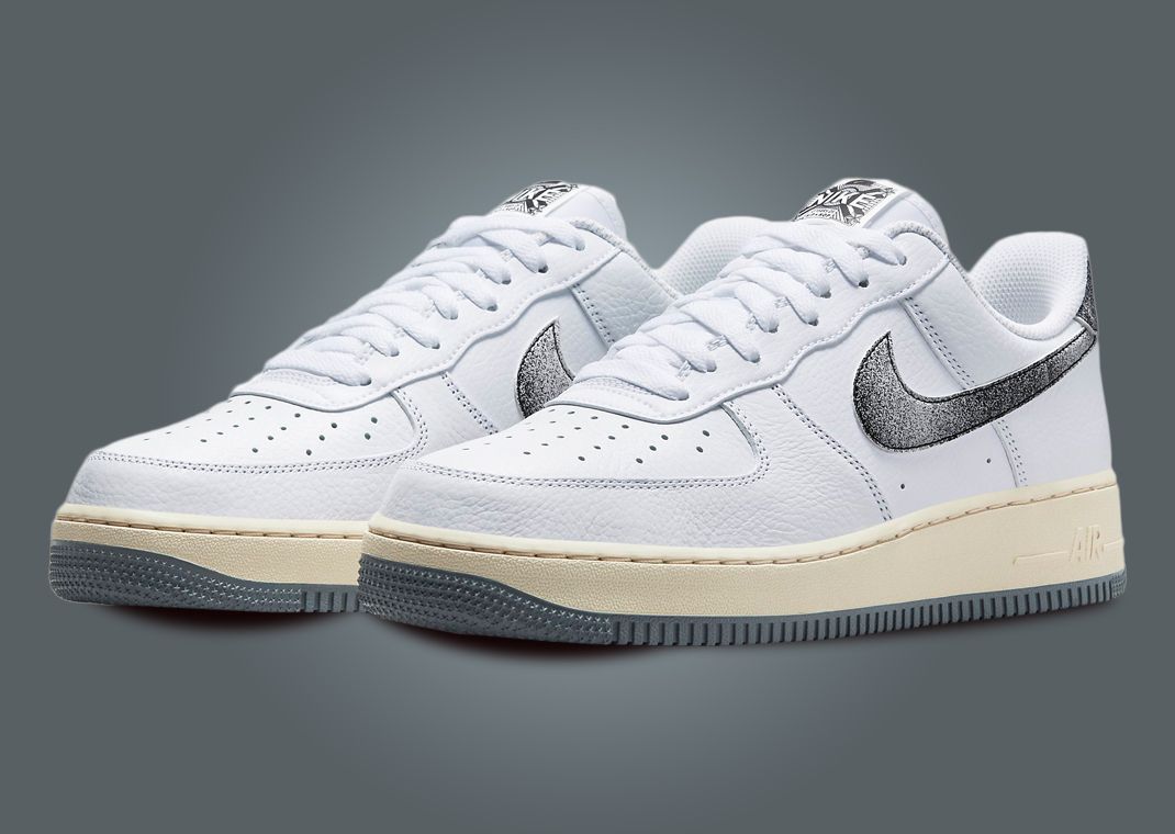 Nike Air Force 1 Low Classic "White Smoke Grey"