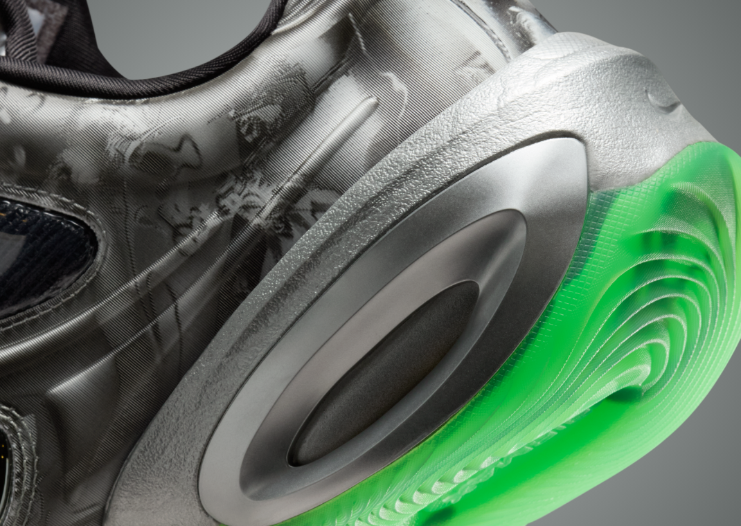 Windowsen x Nike Air Max Muse Metallic Silver (W) - Heel Detail
