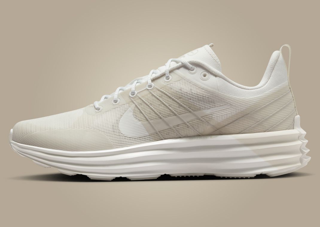 Nike Lunar Roam Phantom Light Bone Lateral