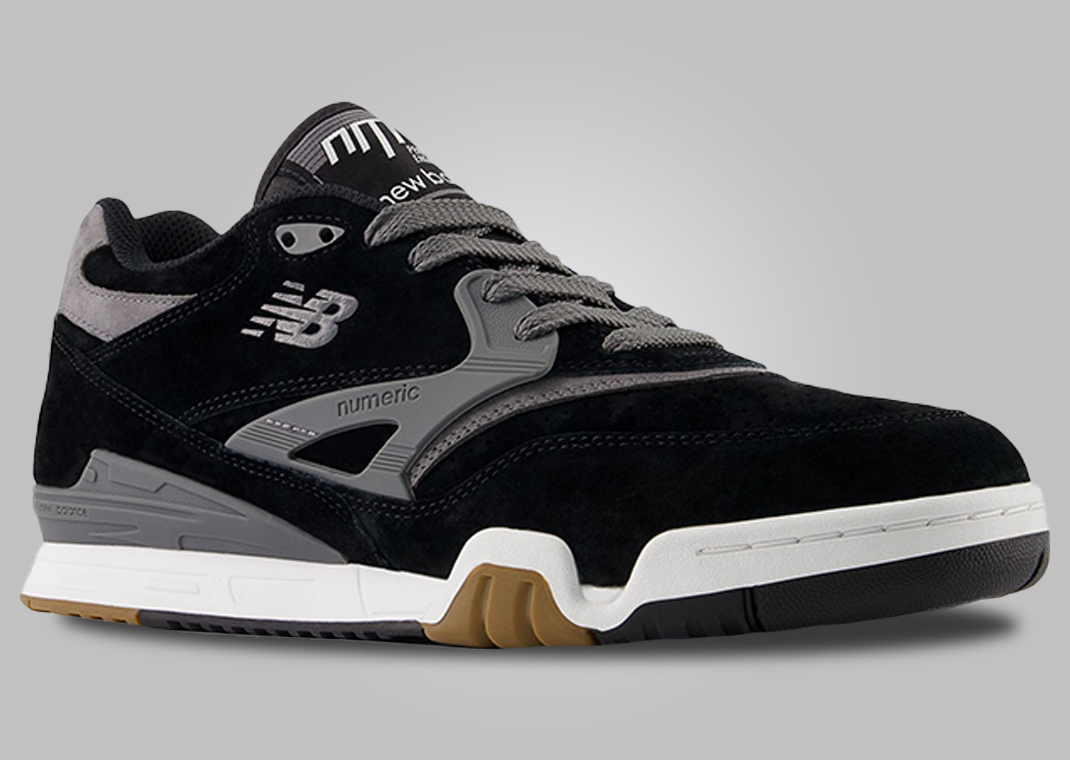 New Balance Numeric 770 Black/Grey - Angle