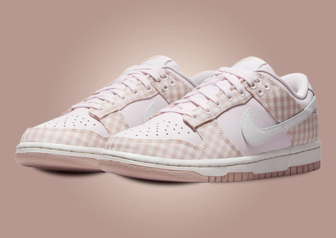 Nike Dunk Low Pink Gingham (W)