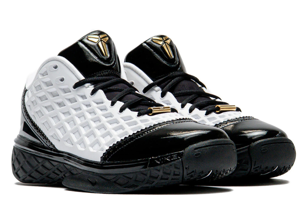 Nike Kobe 3 Protro Low Mambacita - Angle