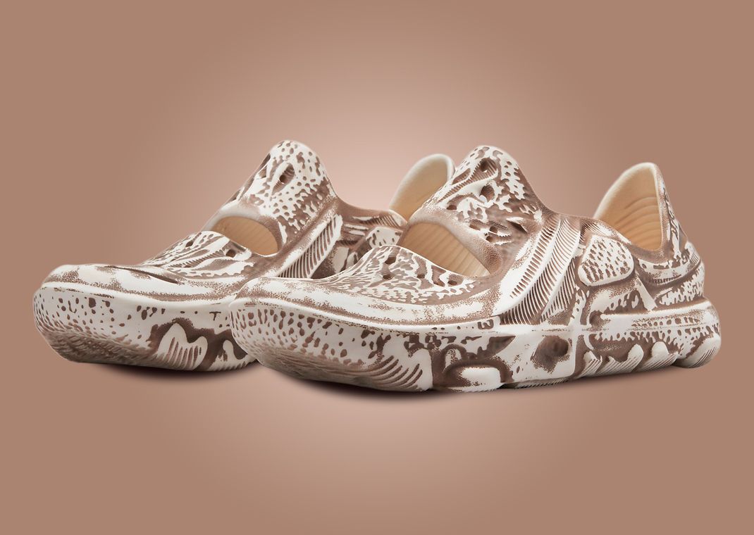 Nike ISPA Universal Natural Mink Brown