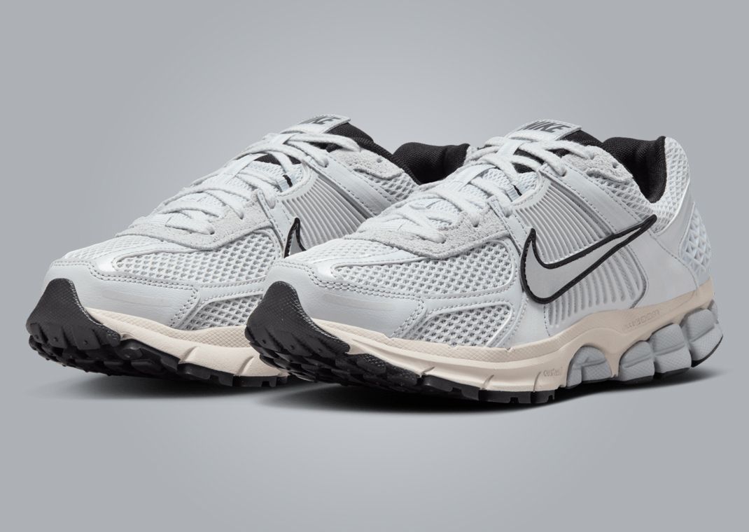 Nike Zoom Vomero 5 Pure Platinum Light Orewood Brown (W) Angle