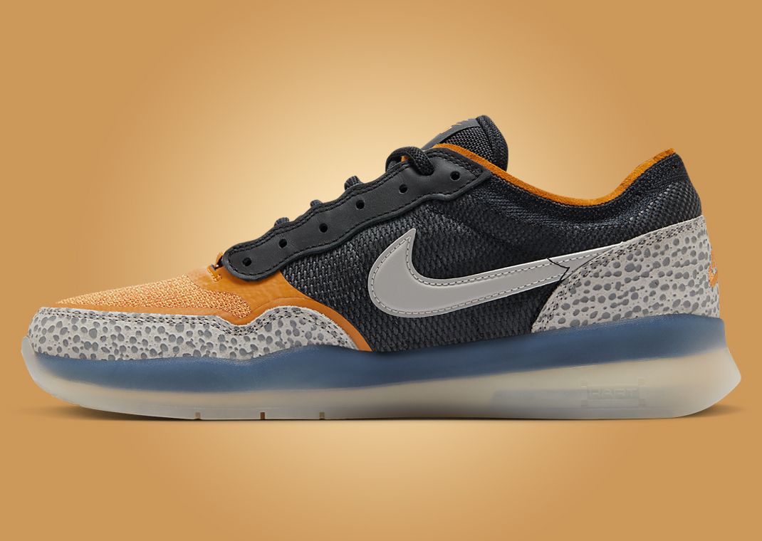 Nike SB PS8 Safari Medial Right