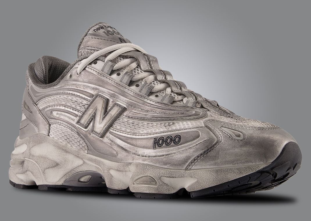New Balance 1000 Dirty White
