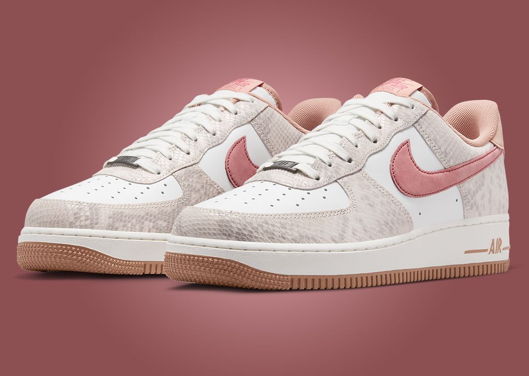 Nike Air Force 1 Low Snakeskin Summit White Angle