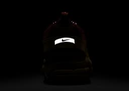 Nike Zoom Vomero 5 Roam Red Team Gold Heel 3M