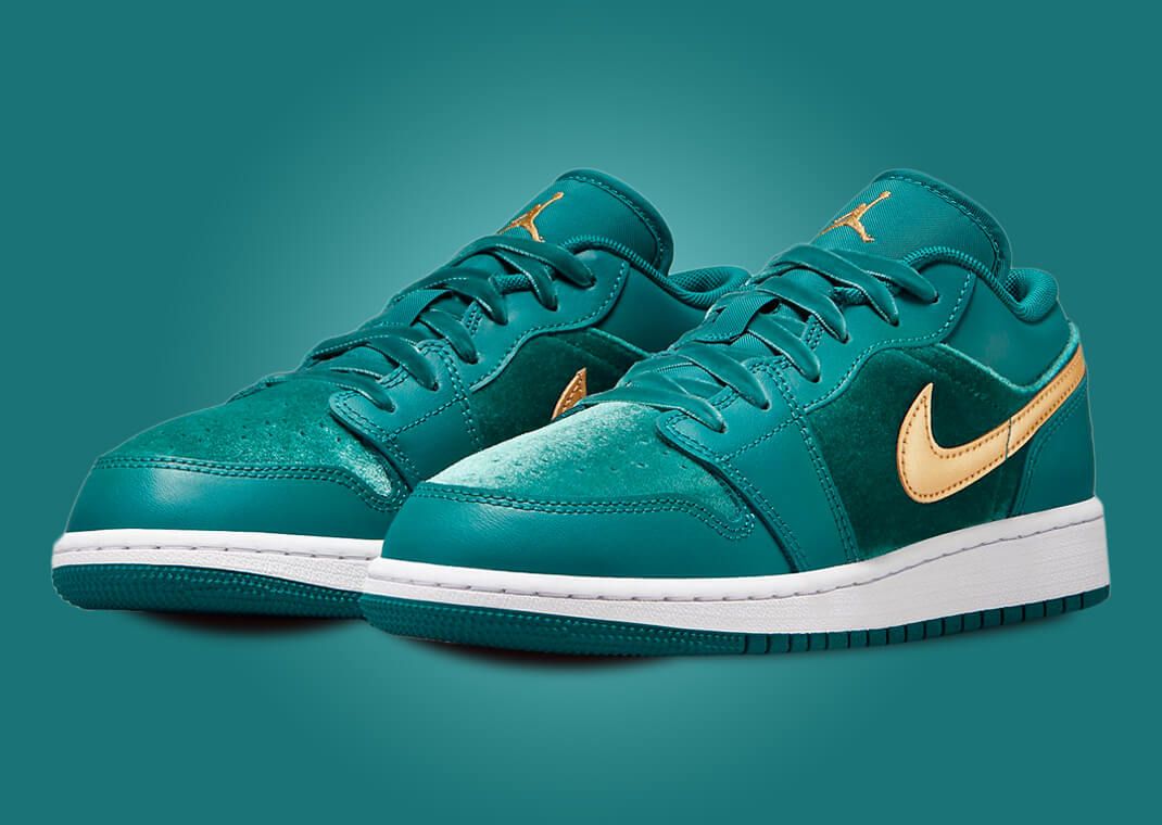 Air Jordan 1 Low SE Velvet "Geode Teal" (GS)