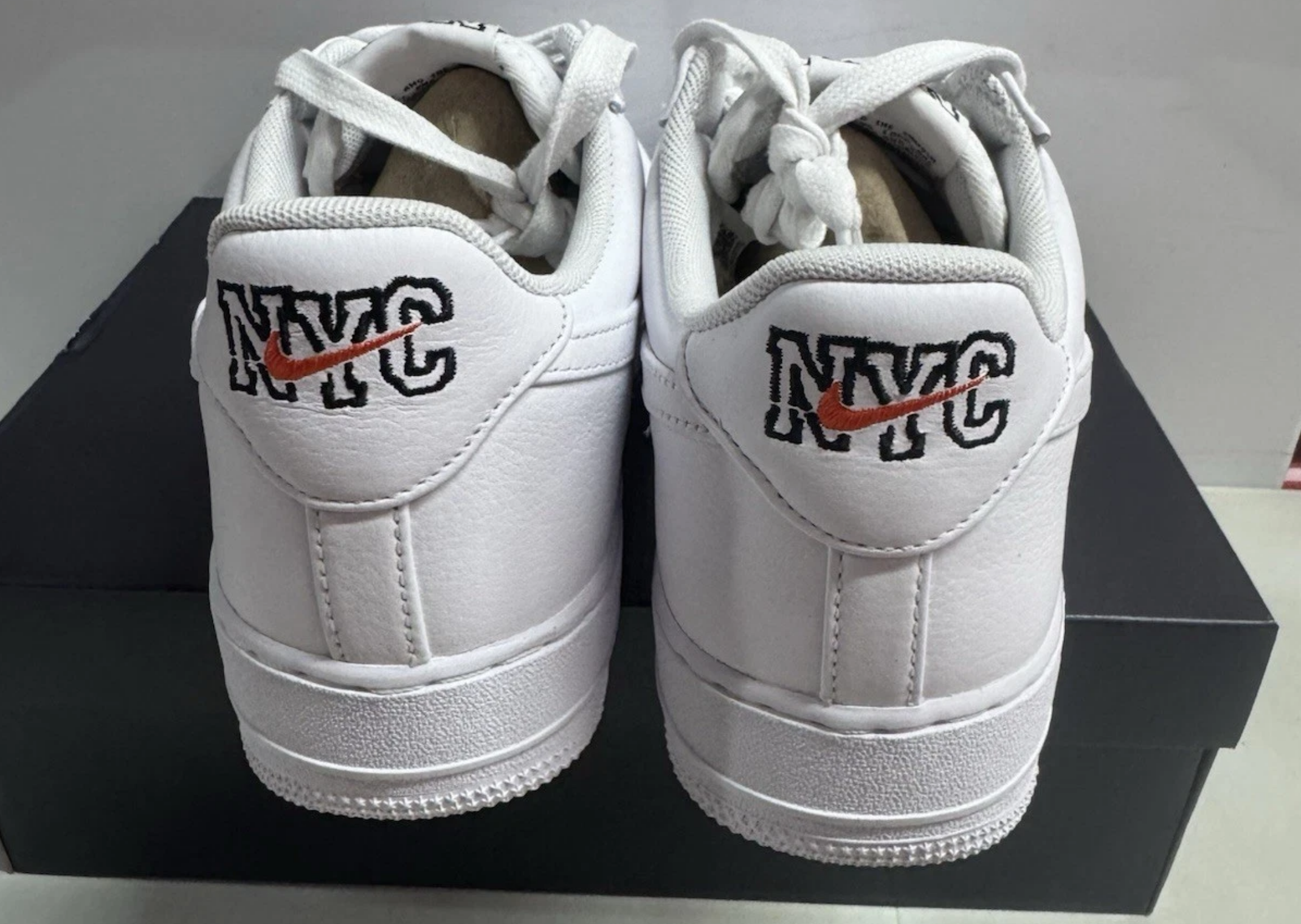 Nike Air Force 1 Low Retro PRM NYC White
