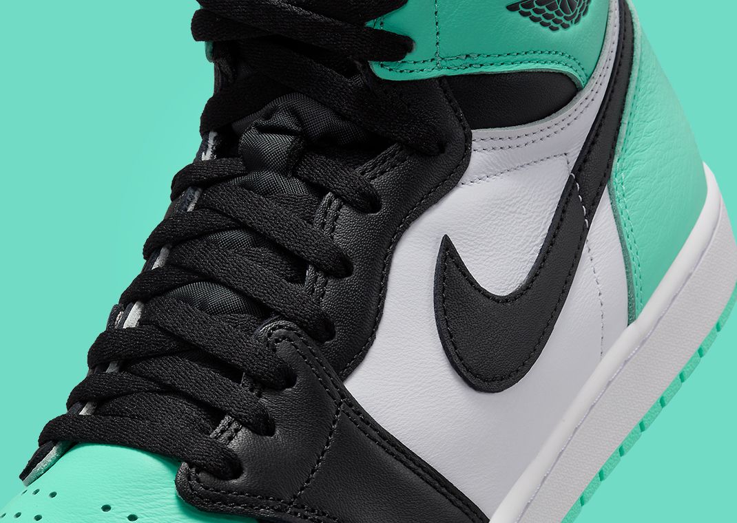 Nike★Jordan 1 Retro High OG Green Glow★送料・関税込★ Jordan 1 Retro OG High Green Glow for Sale | Authenticity