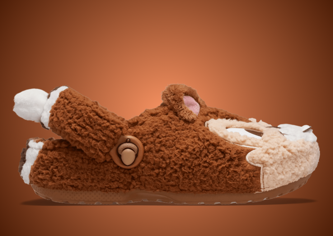 Disney x Crocs Classic Clog Chip 'n' Dale - Lateral