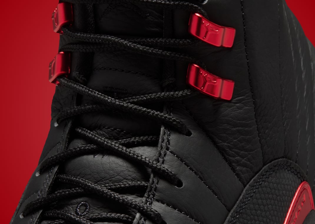 Air Jordan 12 Retro Bloodline