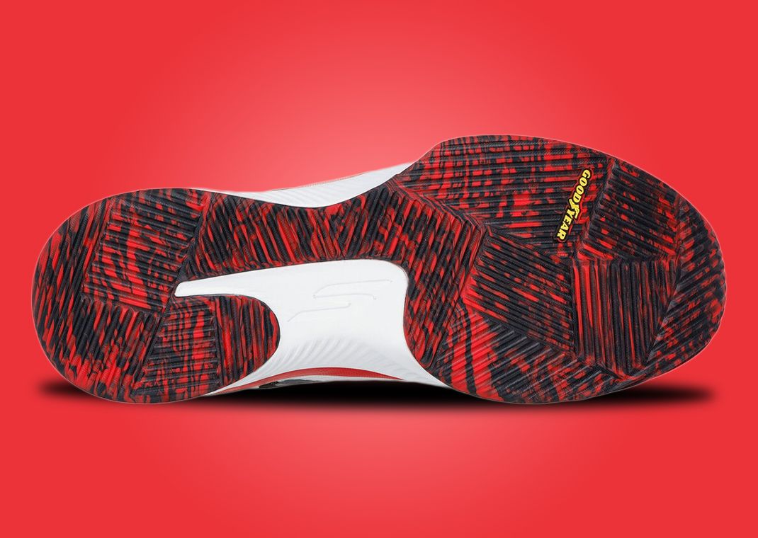 Skechers SKX Nexus White Black Red Outsole