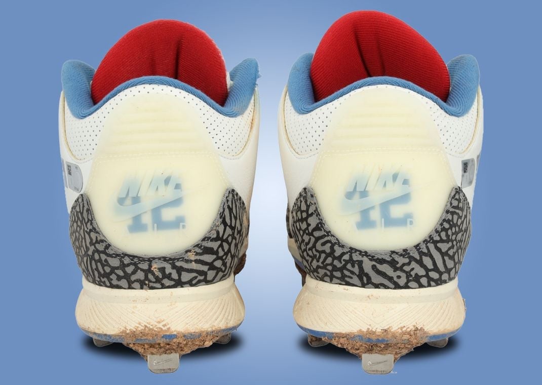 Mookie Betts Game-Used Air Jordan 3 Retro Jackie Robinson Cleat