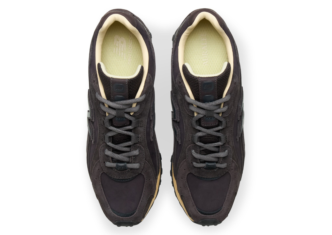 AURALEE x New Balance 204L Brown - Top