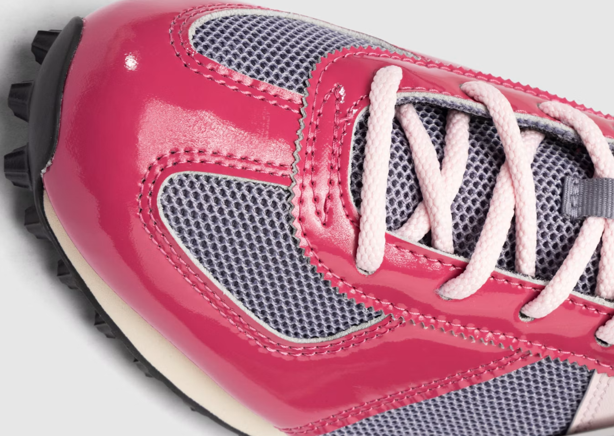 The Whitaker Group x adidas BW Run Do Not Duplicate Chicago Marathon Pink - Detail