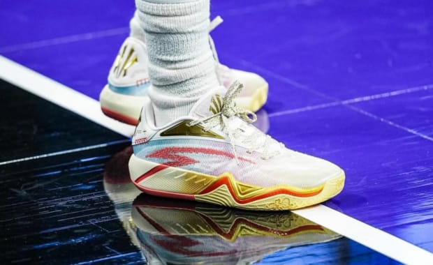Kyrie Irving Debuts ANTA Kai 3