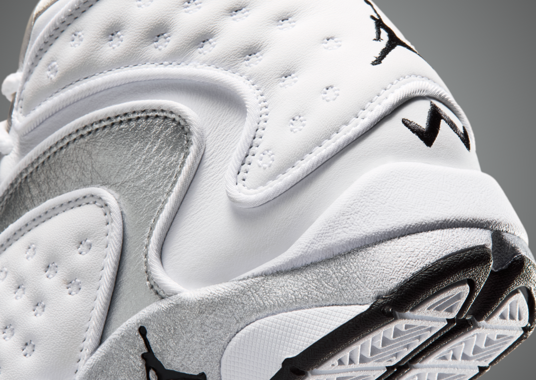 Air Jordan OG White Metallic Silver (W) heel detail