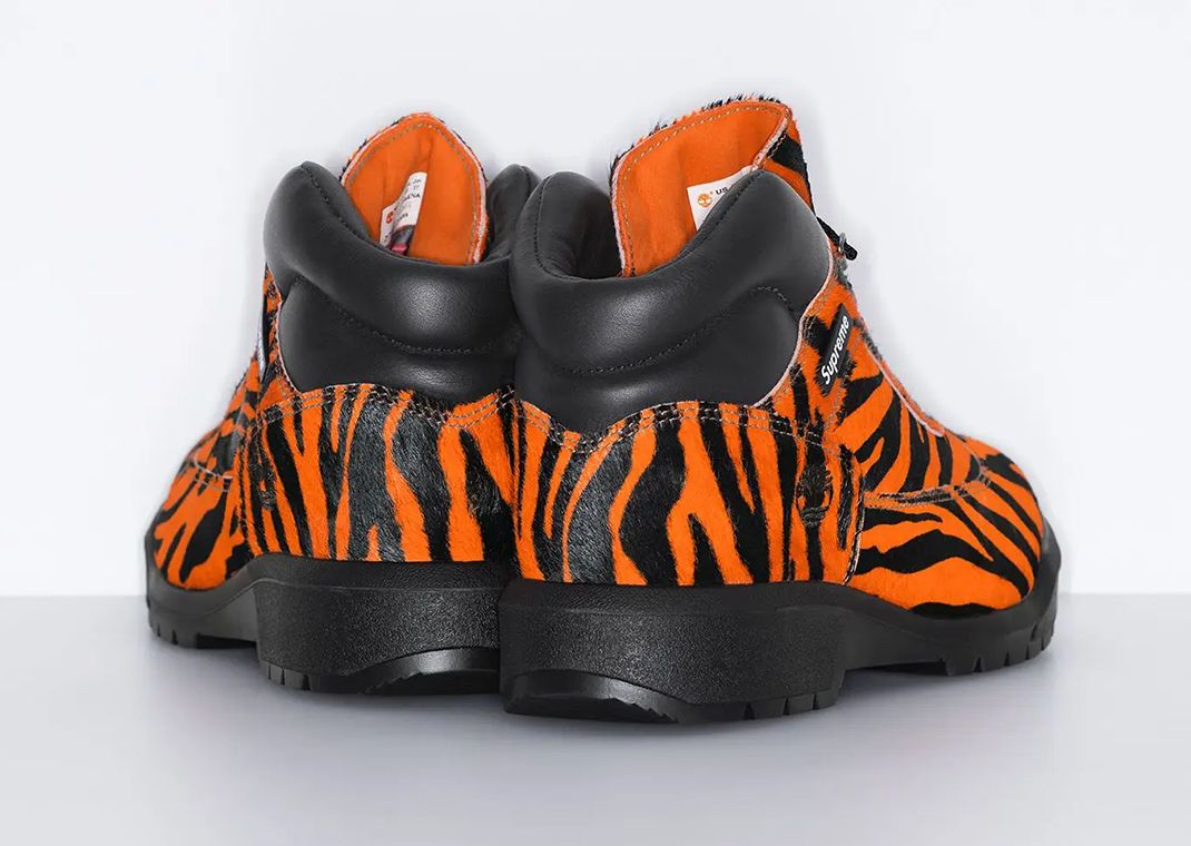 Supreme x Timberland Field Boot Pack Tiger Heel Angle